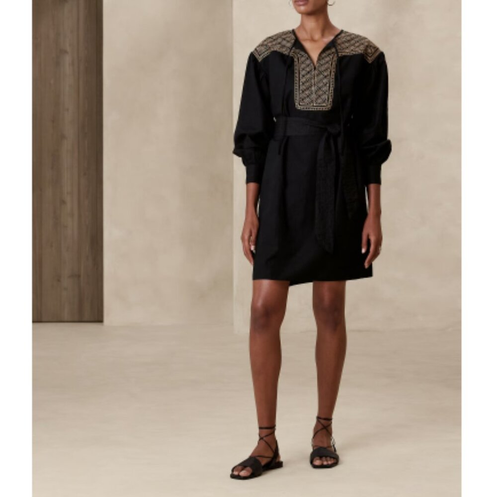 New Banana‎ Republic size 8 Black Embroidered Boho Belted Mini Dress